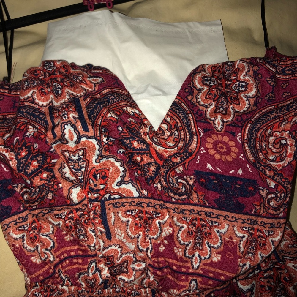 Pattern Tube V-Neck Romper with Choker - Picture 4 of 5